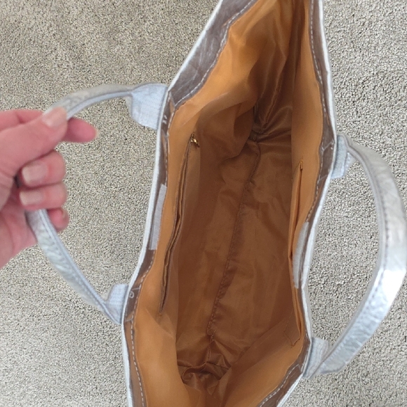 Large Silver Tote Bag - Picture 3 of 6